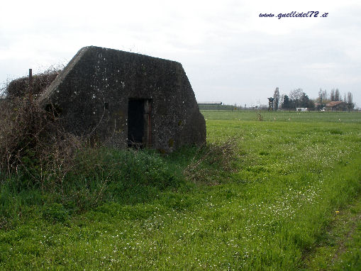 Bunker in rovina del 67 Gruppo I.T.
